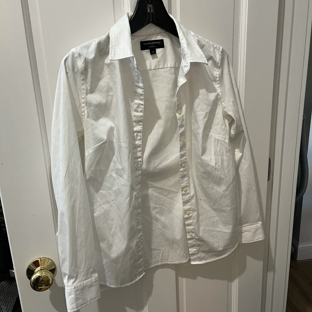 BANANA REPUBLIC SHIRT 👔